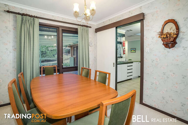 24 Bimbadeen Drive MOOROOLBARK VIC 3138