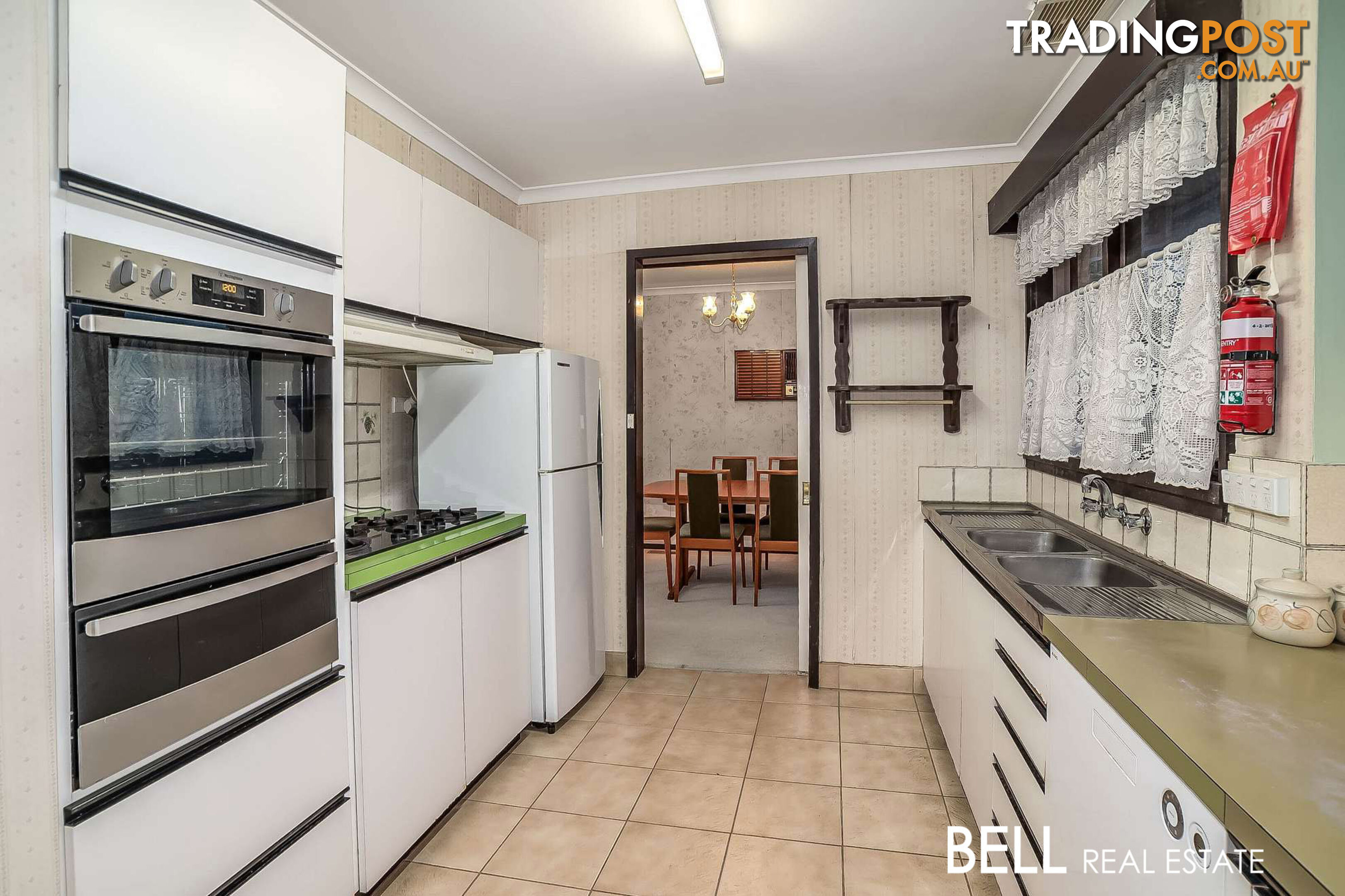 24 Bimbadeen Drive MOOROOLBARK VIC 3138