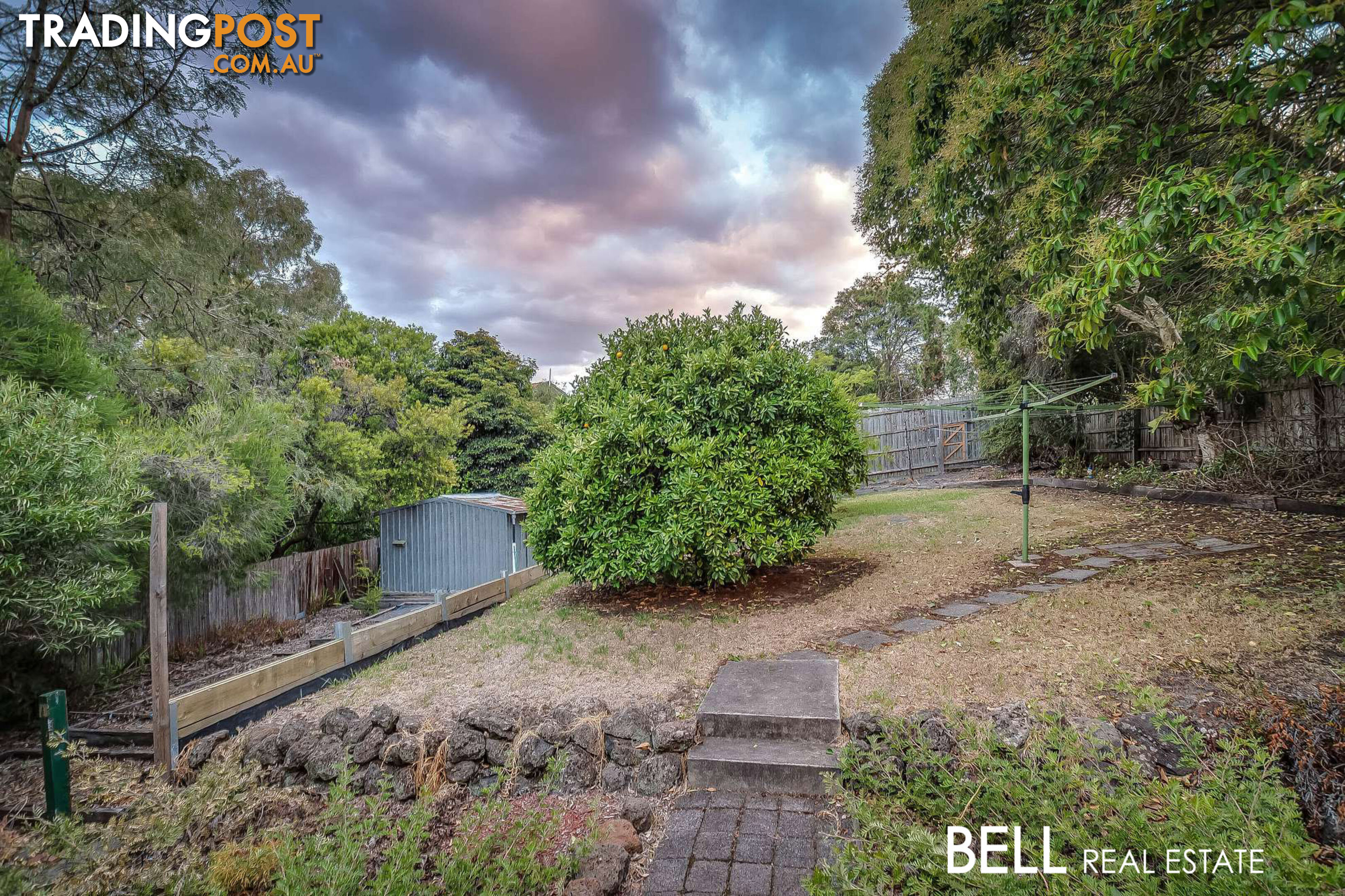 24 Bimbadeen Drive MOOROOLBARK VIC 3138