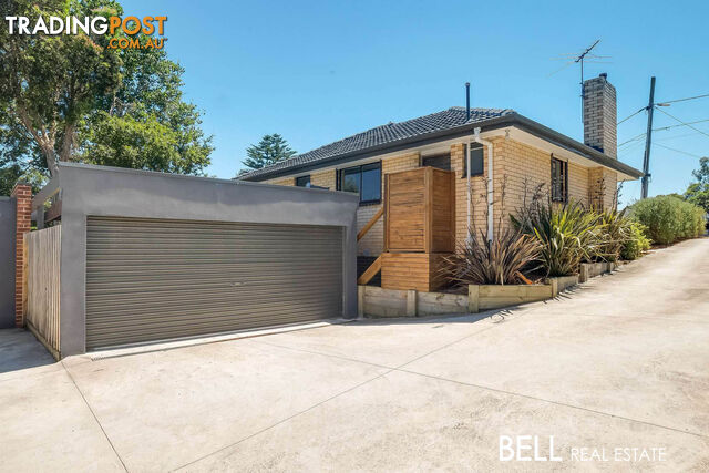 11 MacMillan Street MOOROOLBARK VIC 3138