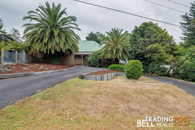 17 Rangeview Road MOUNT EVELYN VIC 3796