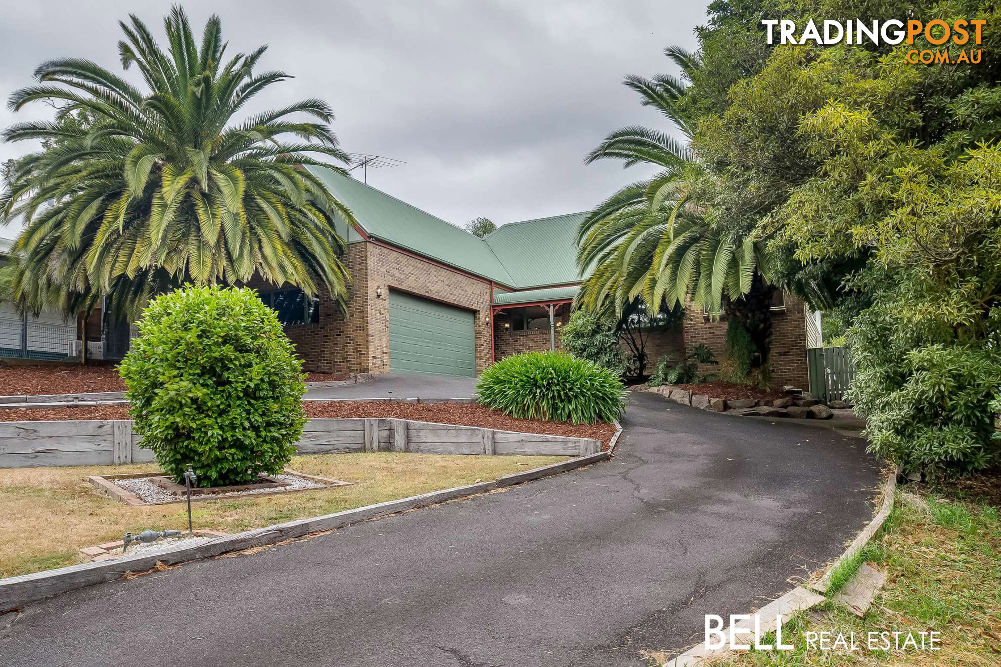 17 Rangeview Road MOUNT EVELYN VIC 3796