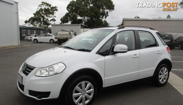 2013 SUZUKI SX4 WAGON - photo 3 of 16