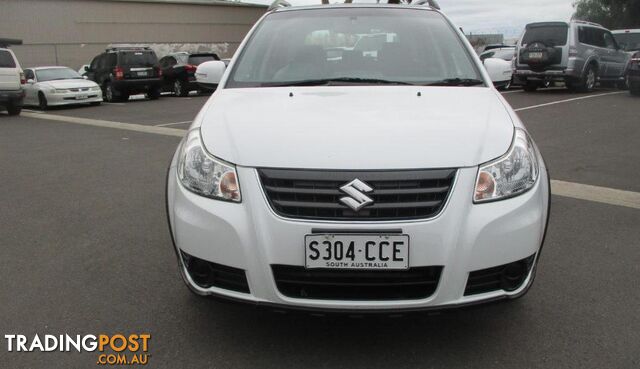 2013 SUZUKI SX4 WAGON - photo 2 of 16