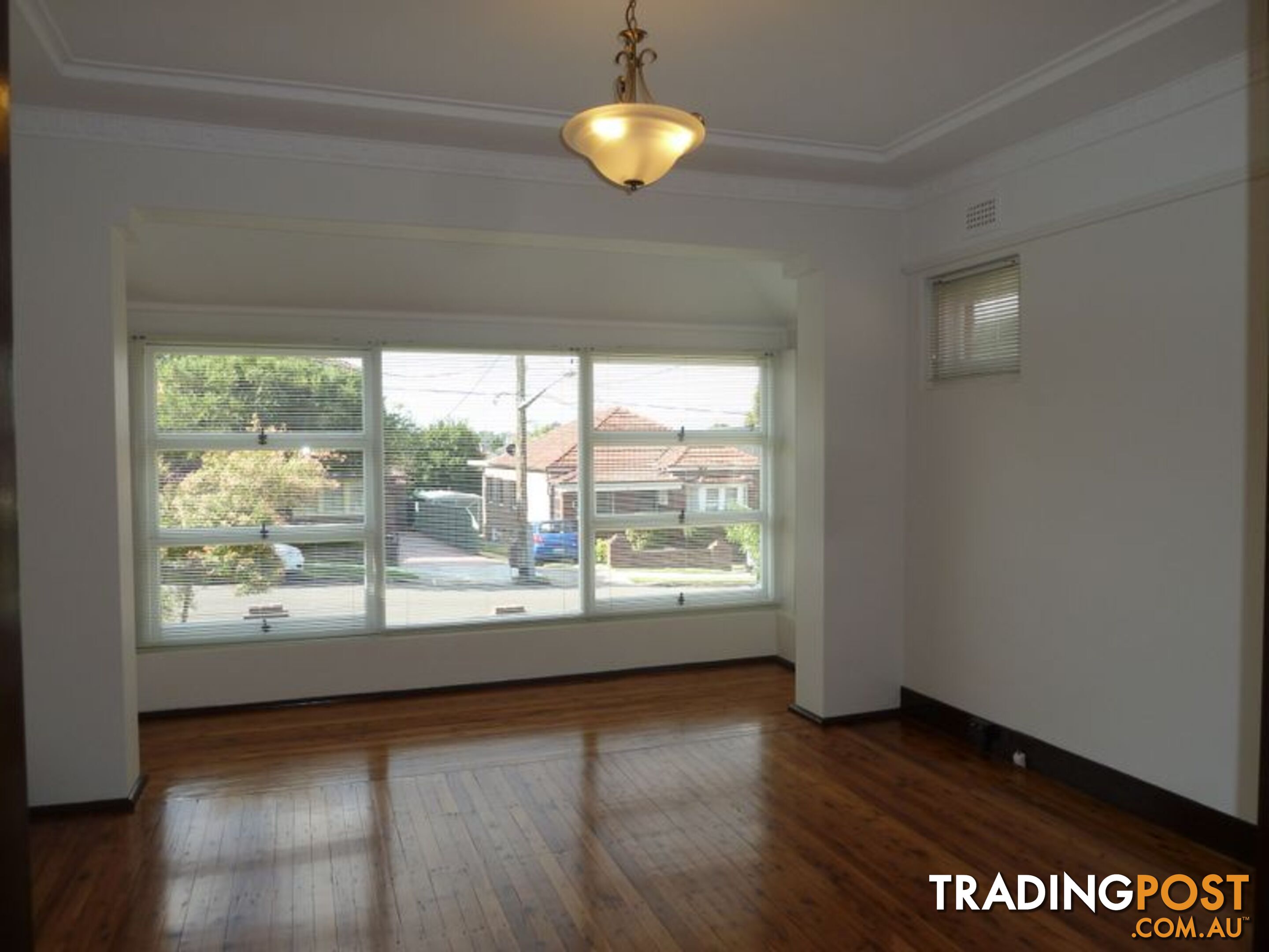 10 Todd Street KINGSGROVE NSW 2208