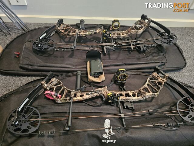 2 x 70LB Compound Bows and Hunting/ Archery Package