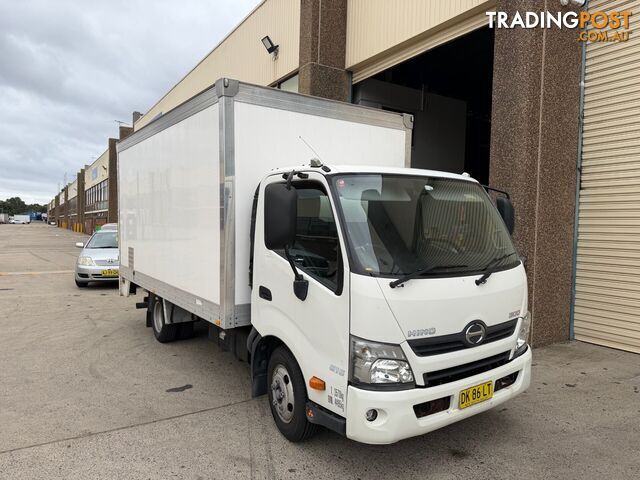 2018 Hino 300 Pantech IN EXCELLENT CONDITION