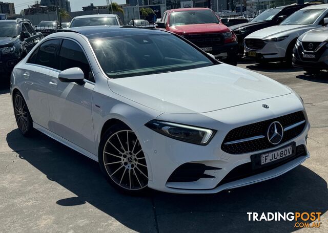 2019 MERCEDES-BENZ A200 A200 V177 SEDAN