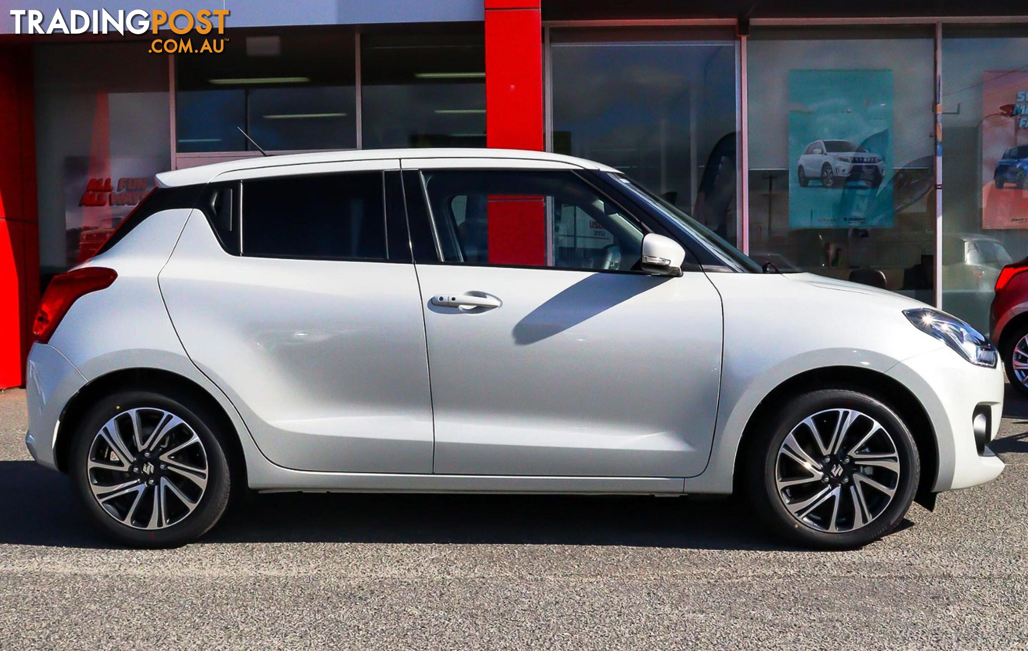 2023 SUZUKI SWIFT   HATCH