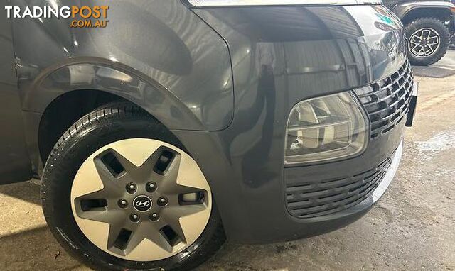 2022 HYUNDAI STARIA PEOPLE MOVER - photo 2 of 24