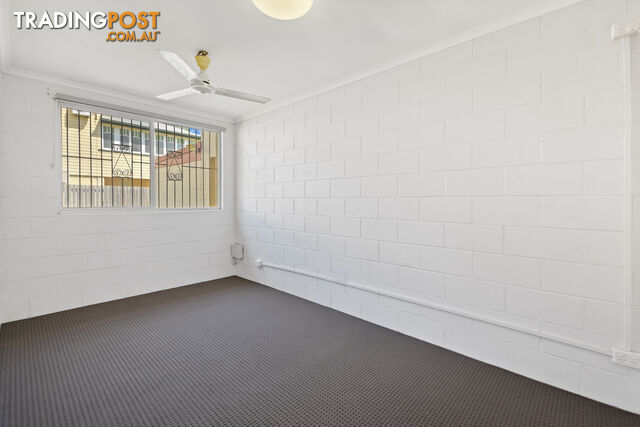 Unit 2 32 Albury St Pimlico QLD 4812