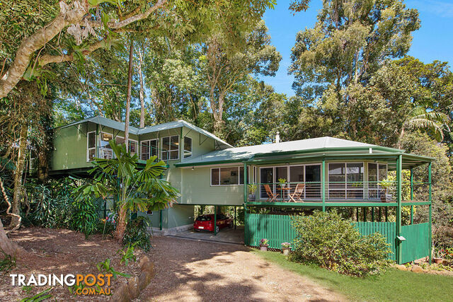 4 Mary Cairncross Avenue MALENY QLD 4552