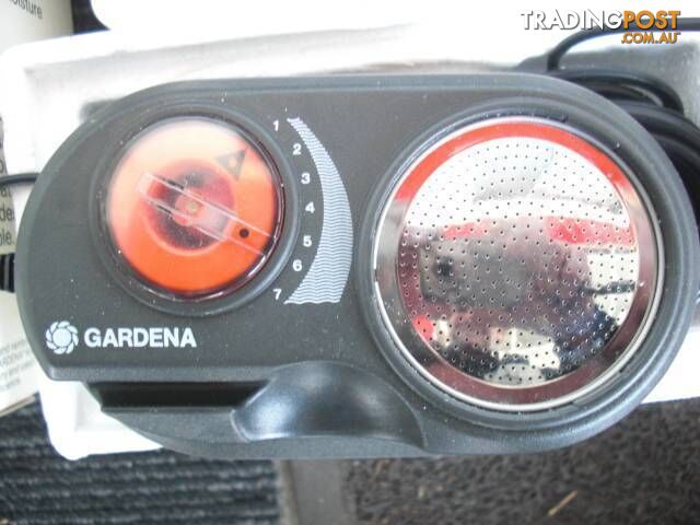 .gardena moisture meter activate when adjustable moisture setting - photo 2 of 7