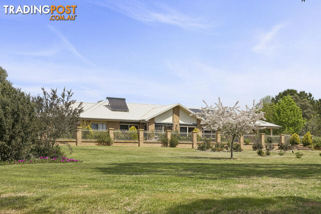 22 Davis Circuit MURRUMBATEMAN NSW 2582