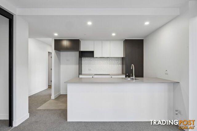 302/2 Furzer Street PHILLIP ACT 2606 - photo 2 of 18