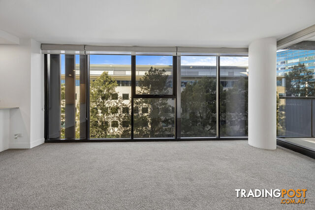 302/2 Furzer Street PHILLIP ACT 2606 - photo 5 of 18