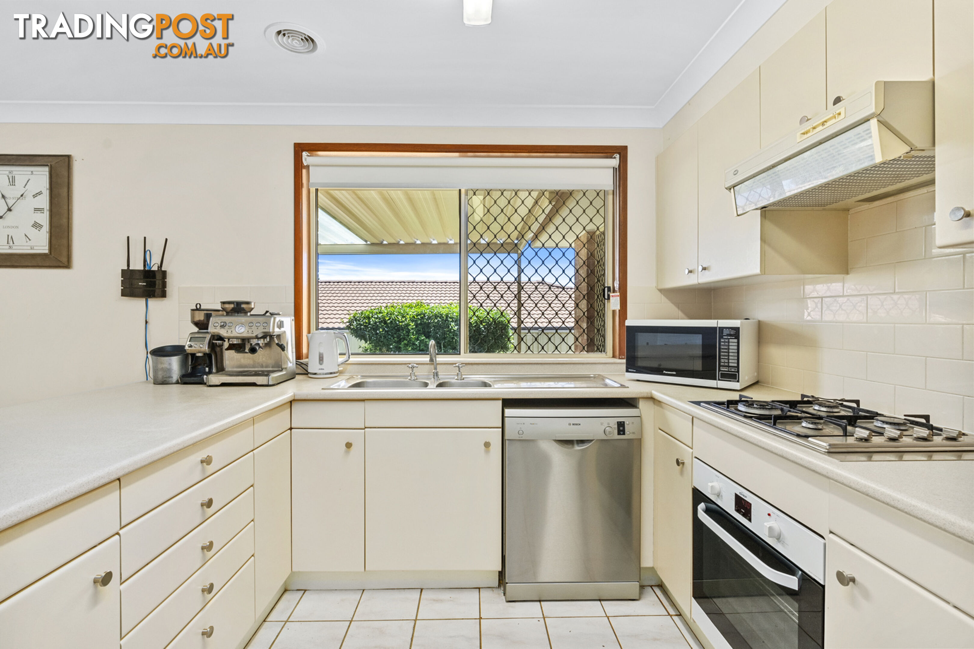 8 Cottam Place NICHOLLS ACT 2913
