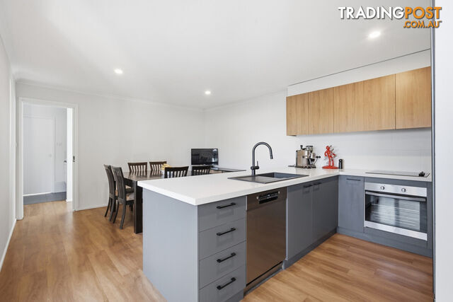 7 Burge Close HOLT ACT 2615 - photo 3 of 21