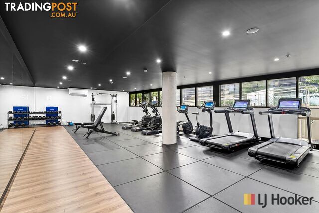 404/15 Bowes Street PHILLIP ACT 2606 - photo 5 of 17