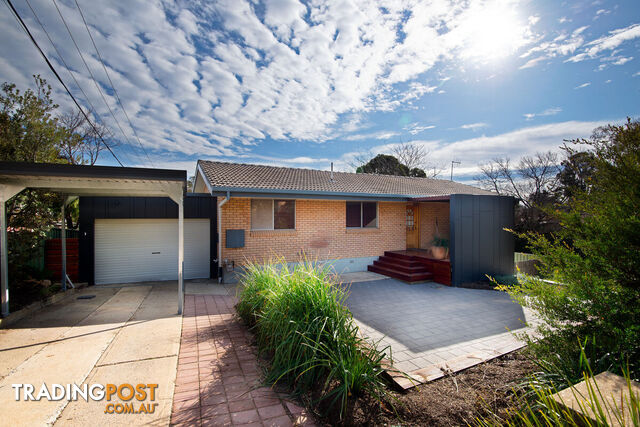 11 Rowell Place WESTON ACT 2611