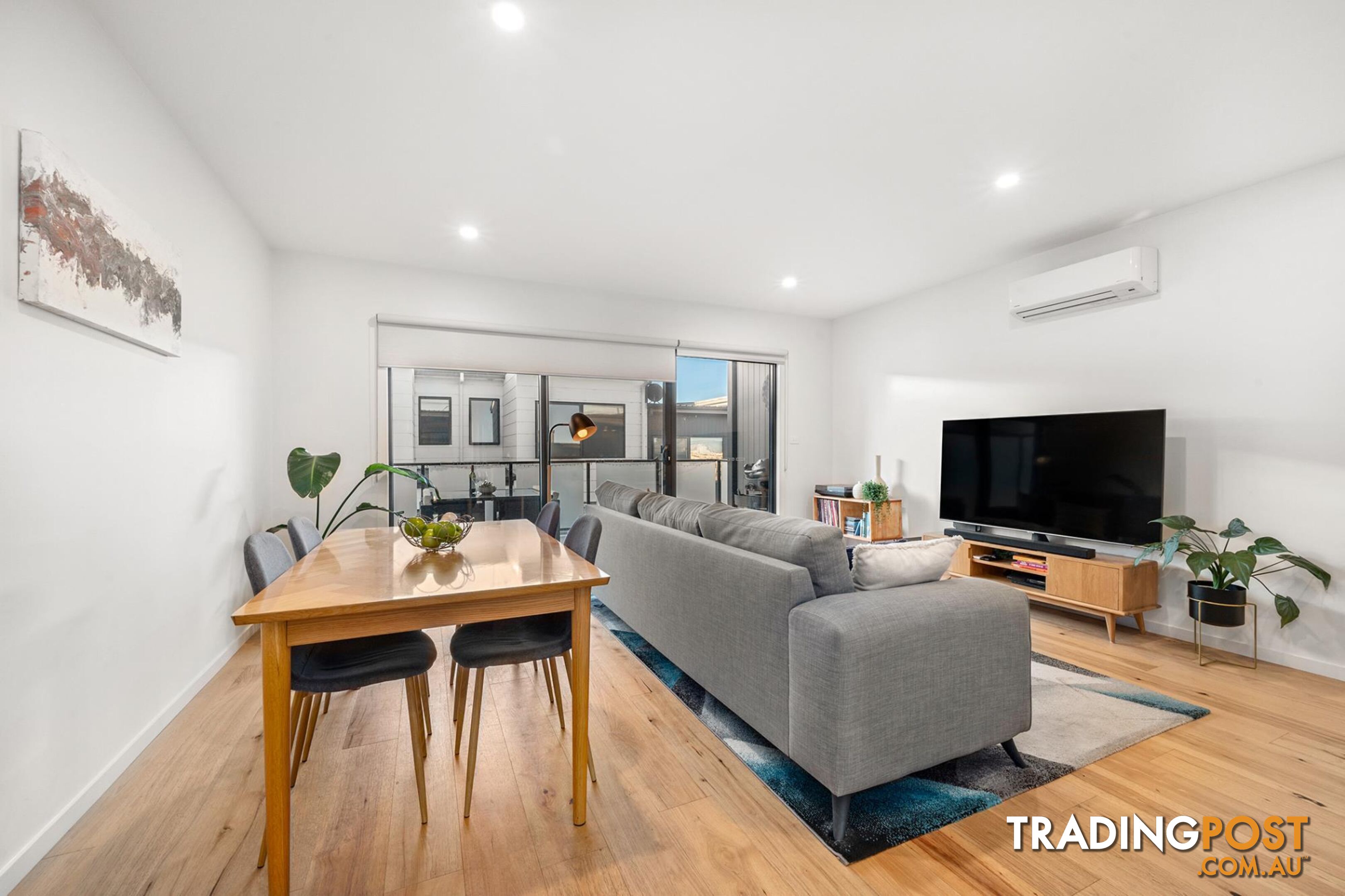 16/2 Telfer Street COOMBS ACT 2611