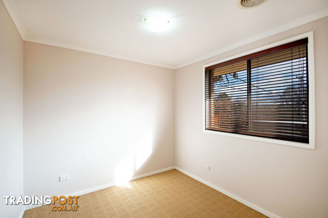 11 Rowell Place WESTON ACT 2611