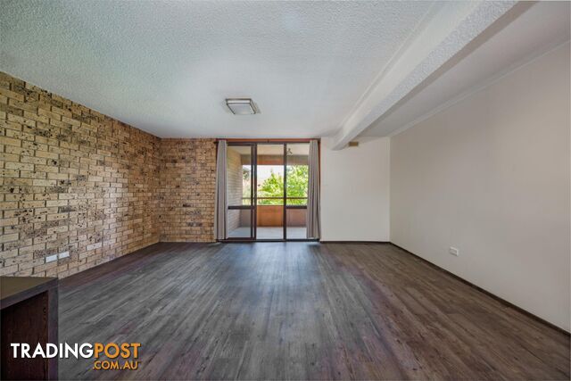 64/7 Medley Street CHIFLEY ACT 2606 - photo 3 of 11