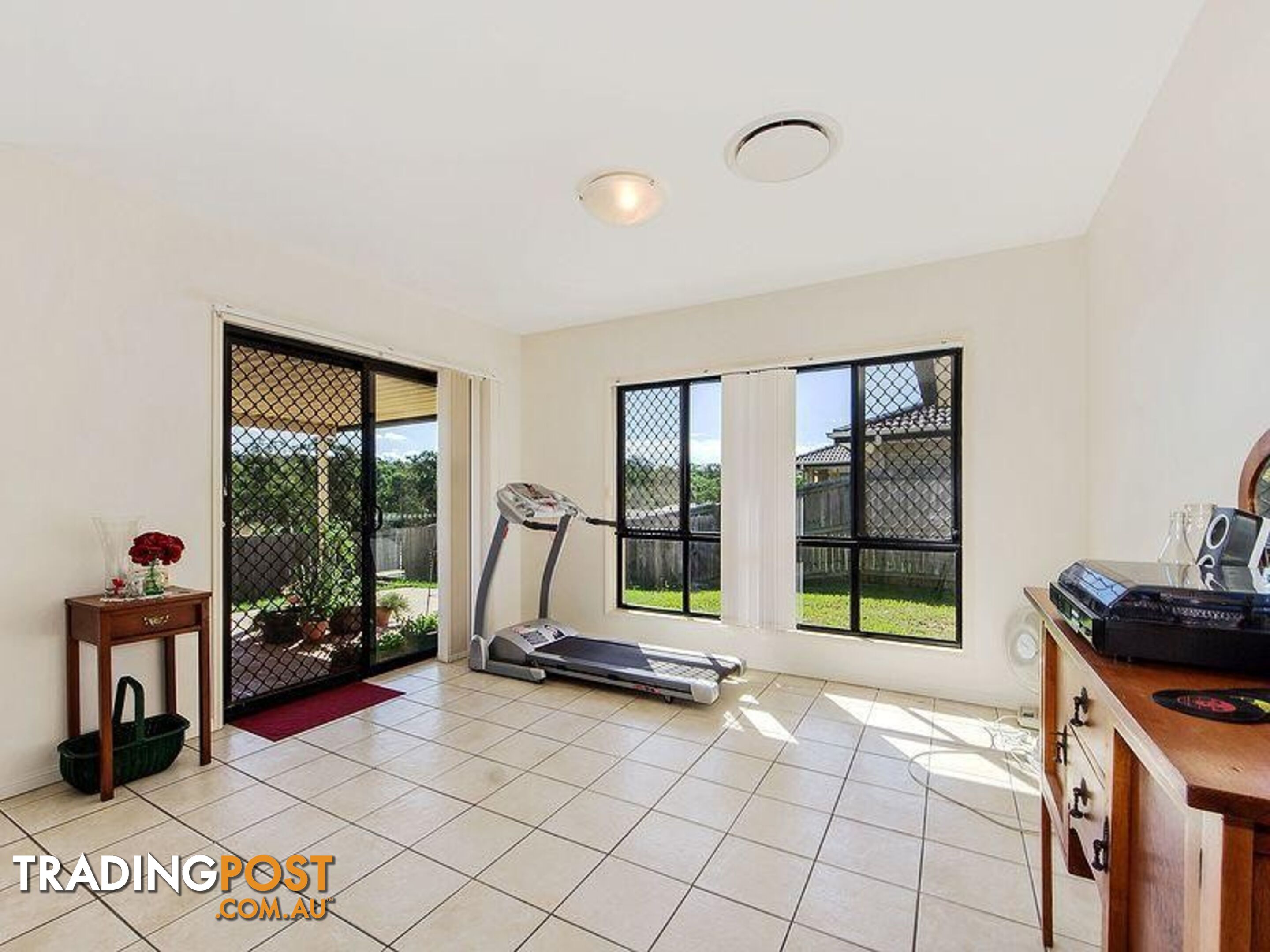 24 Turrbal Street BELLBOWRIE QLD 4070