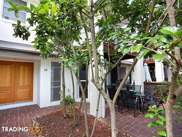 Unit 88/80 McIntyre Street HENDRA QLD 4011