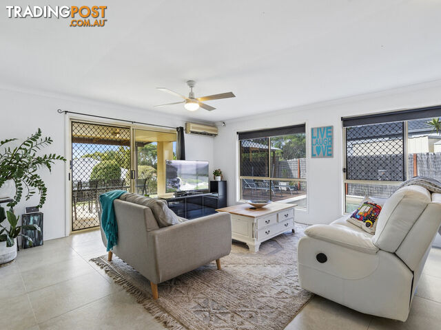 8 Kowhai Place NERANG QLD 4211