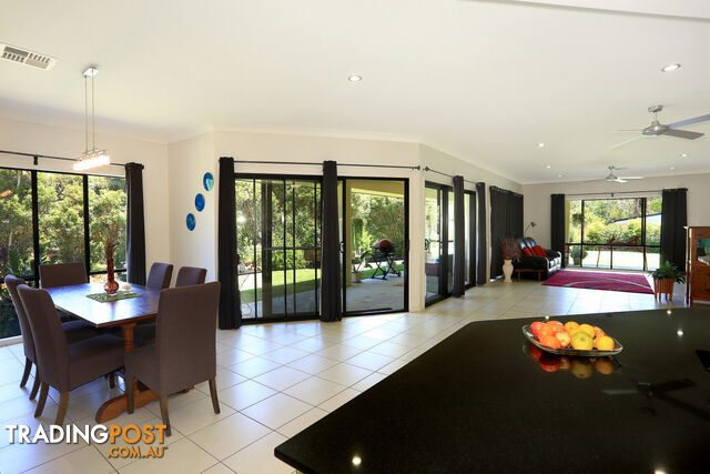 17 Pasture Place MOUNT NATHAN QLD 4211