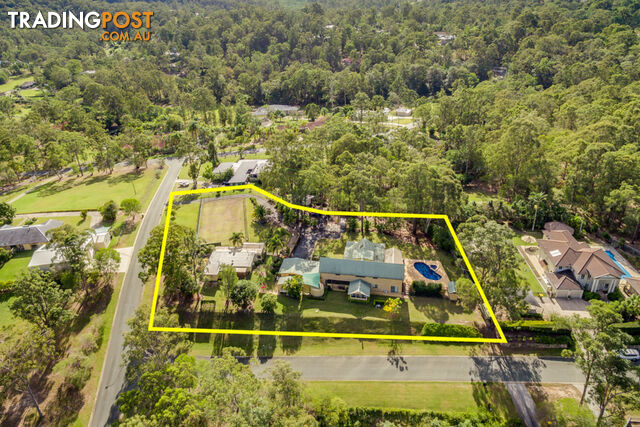 6 Lily Crescent NERANG QLD 4211