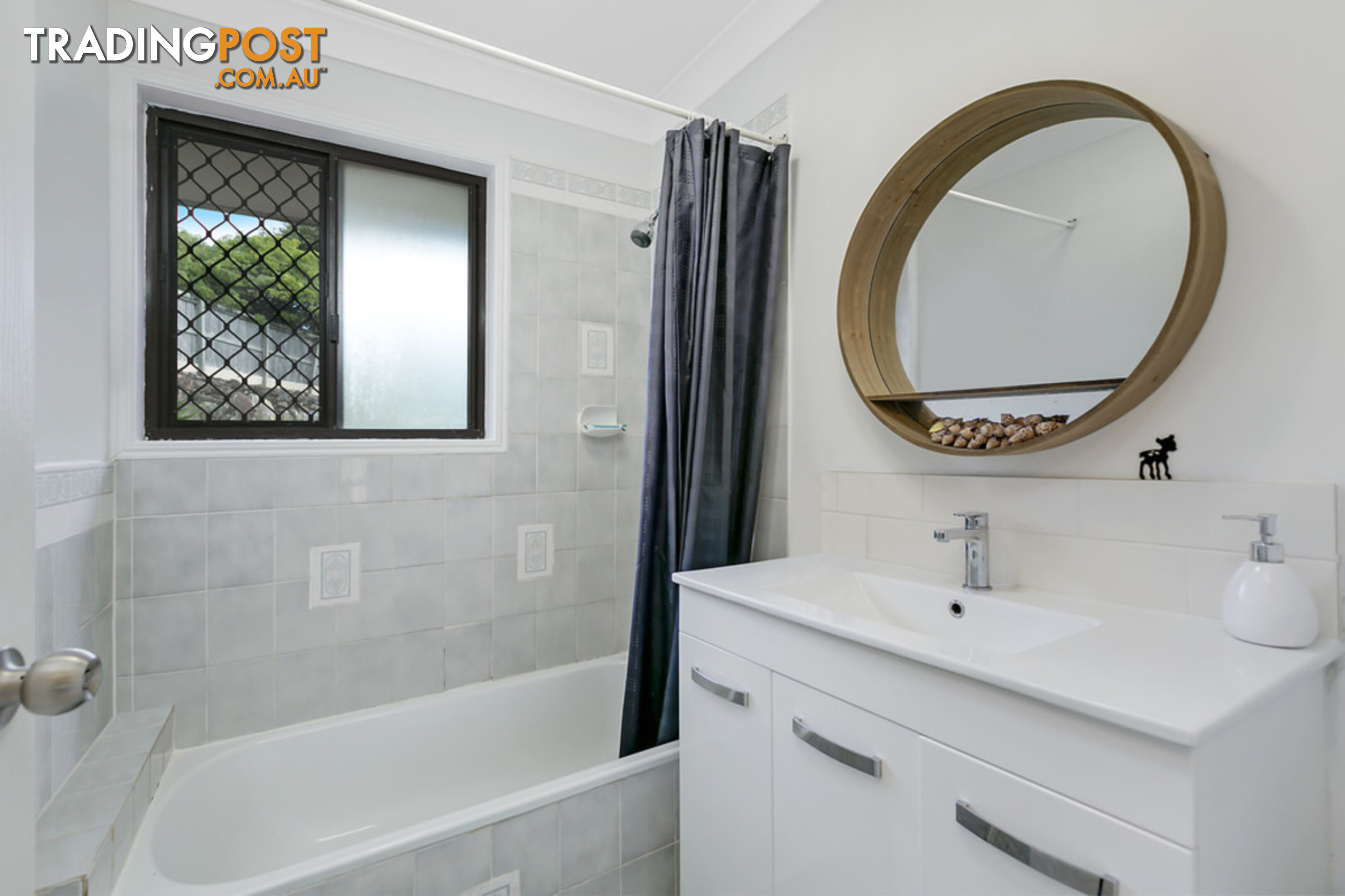 5 Verdant Place CARRARA QLD 4211