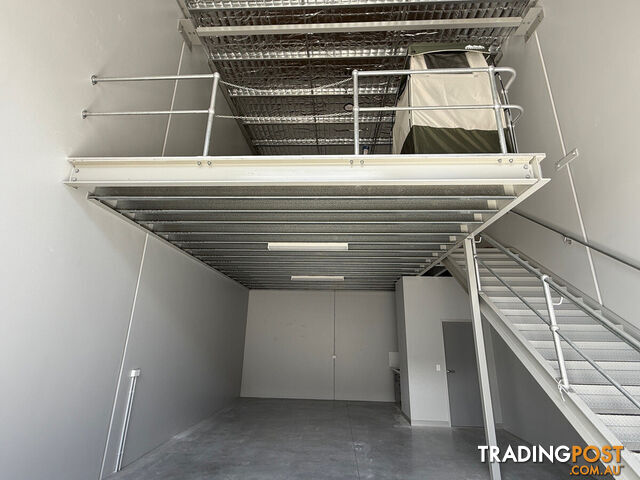 2/26 Jade Drive MOLENDINAR QLD 4214 - photo 5 of 10