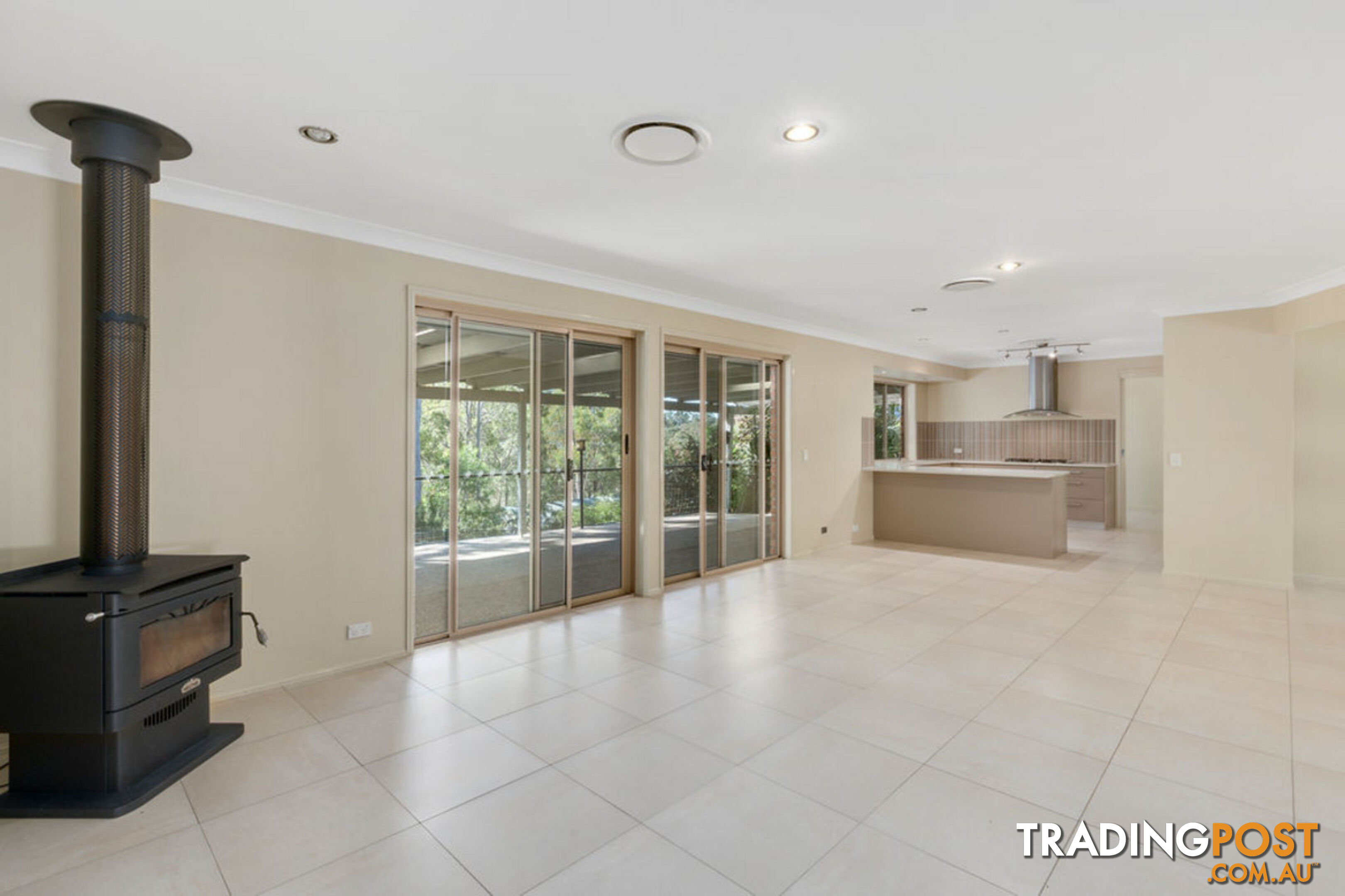 3 Raffles Court MUDGEERABA QLD 4213