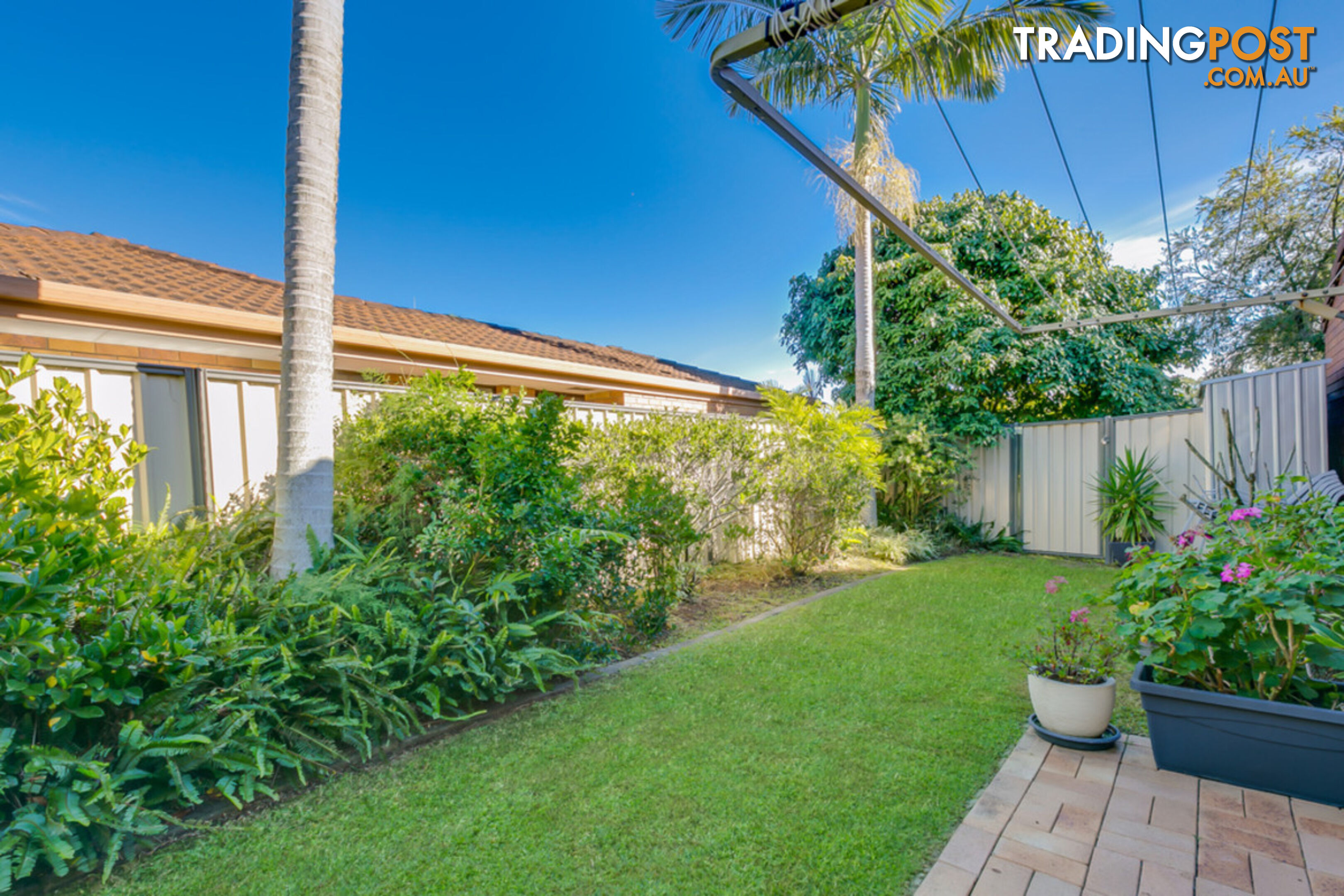 1/12 Ogilvie Crescent NERANG QLD 4211