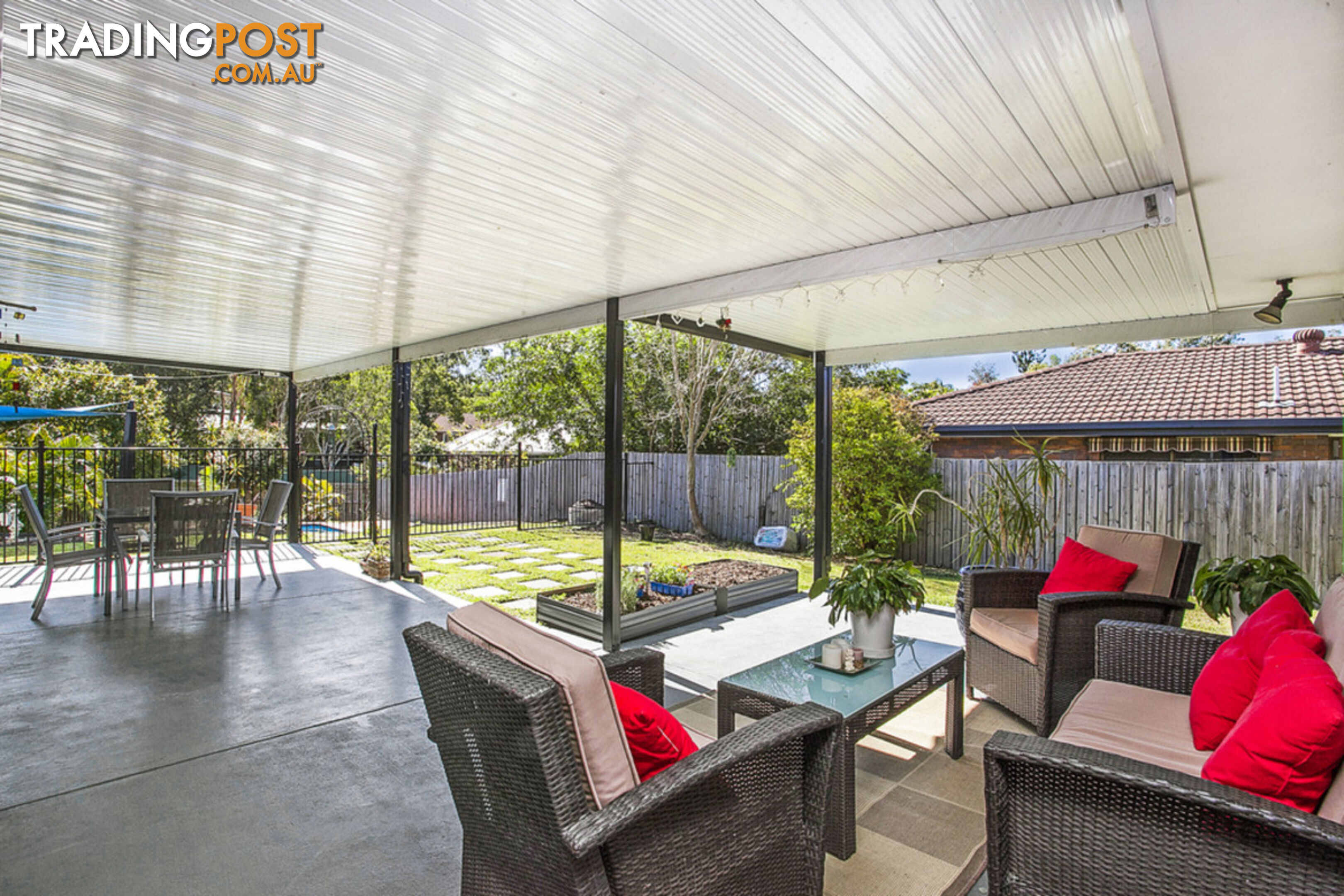 3 Woolmere Street CARRARA QLD 4211