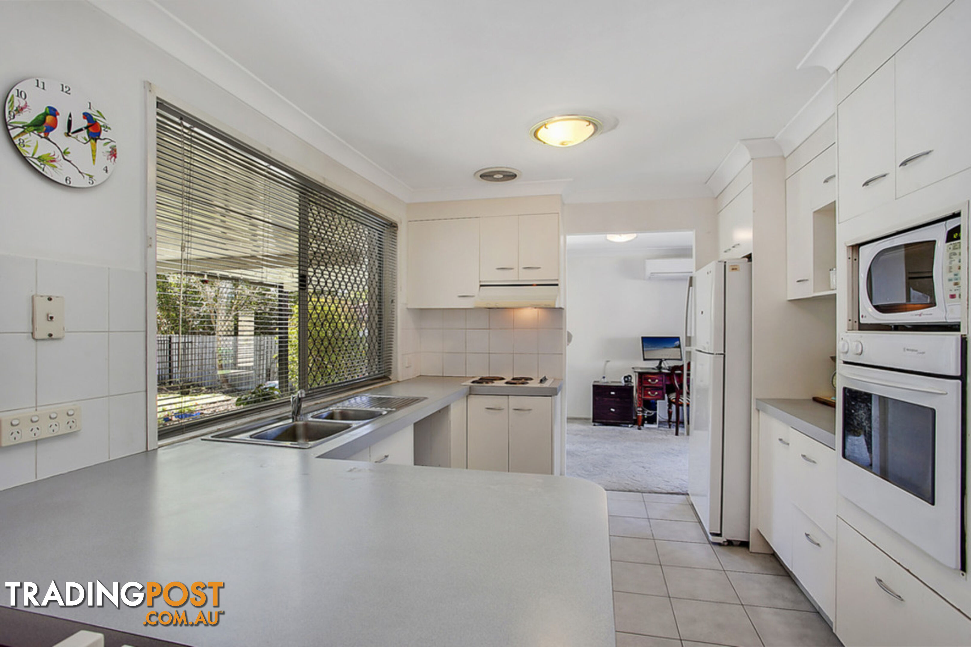 3 Woolmere Street CARRARA QLD 4211