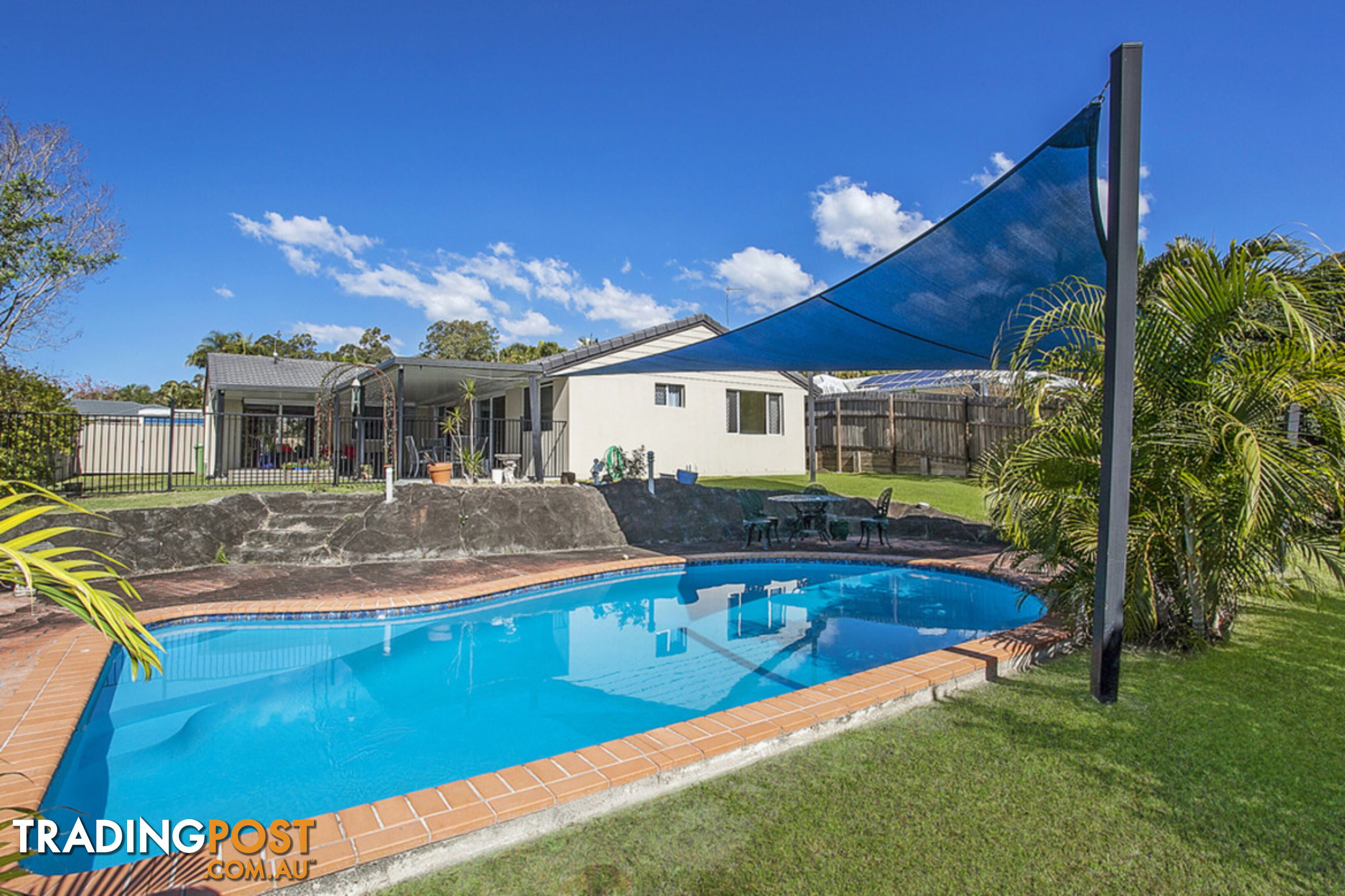 3 Woolmere Street CARRARA QLD 4211