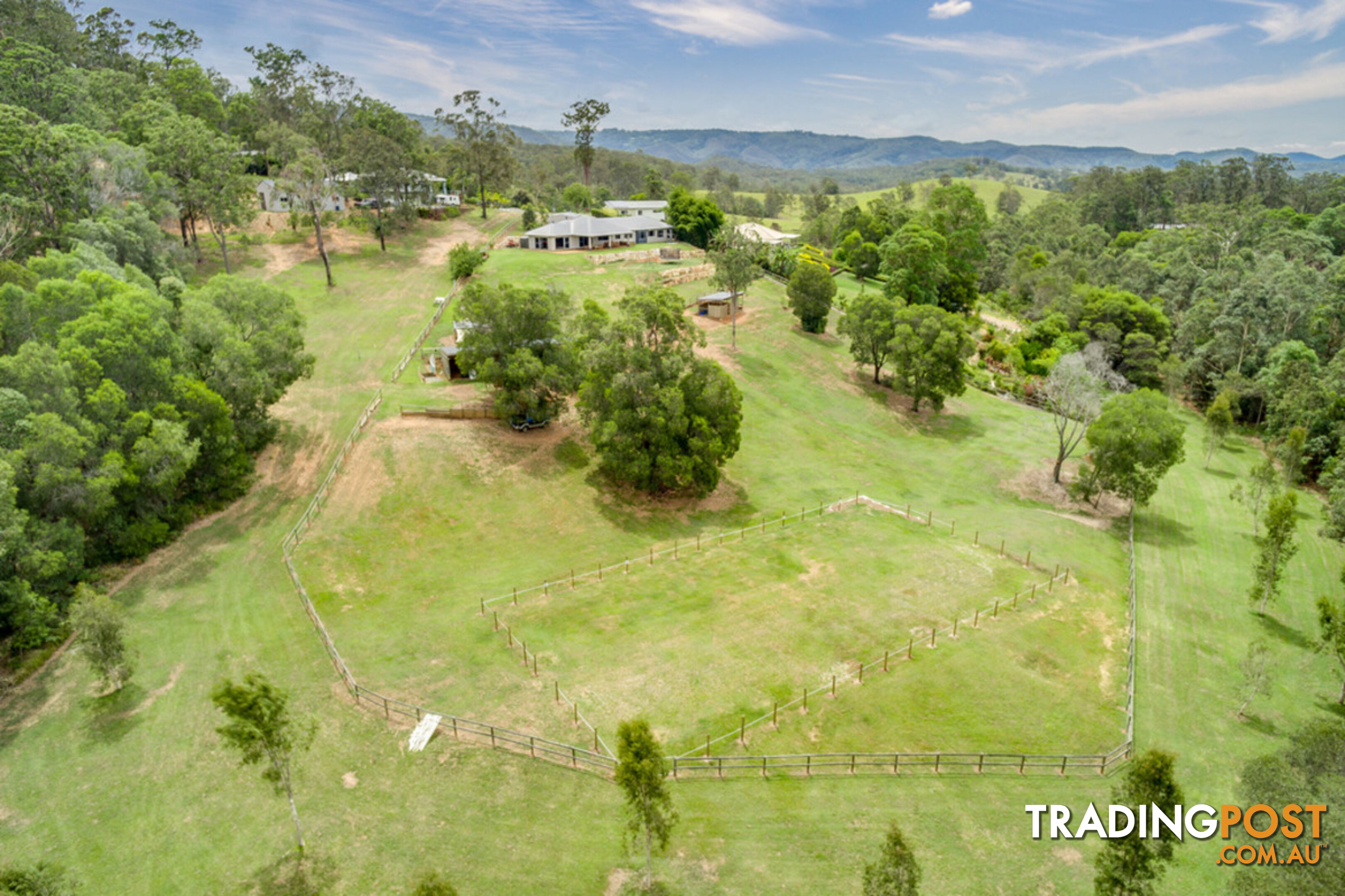 14 Bush Knoll Place MOUNT NATHAN QLD 4211