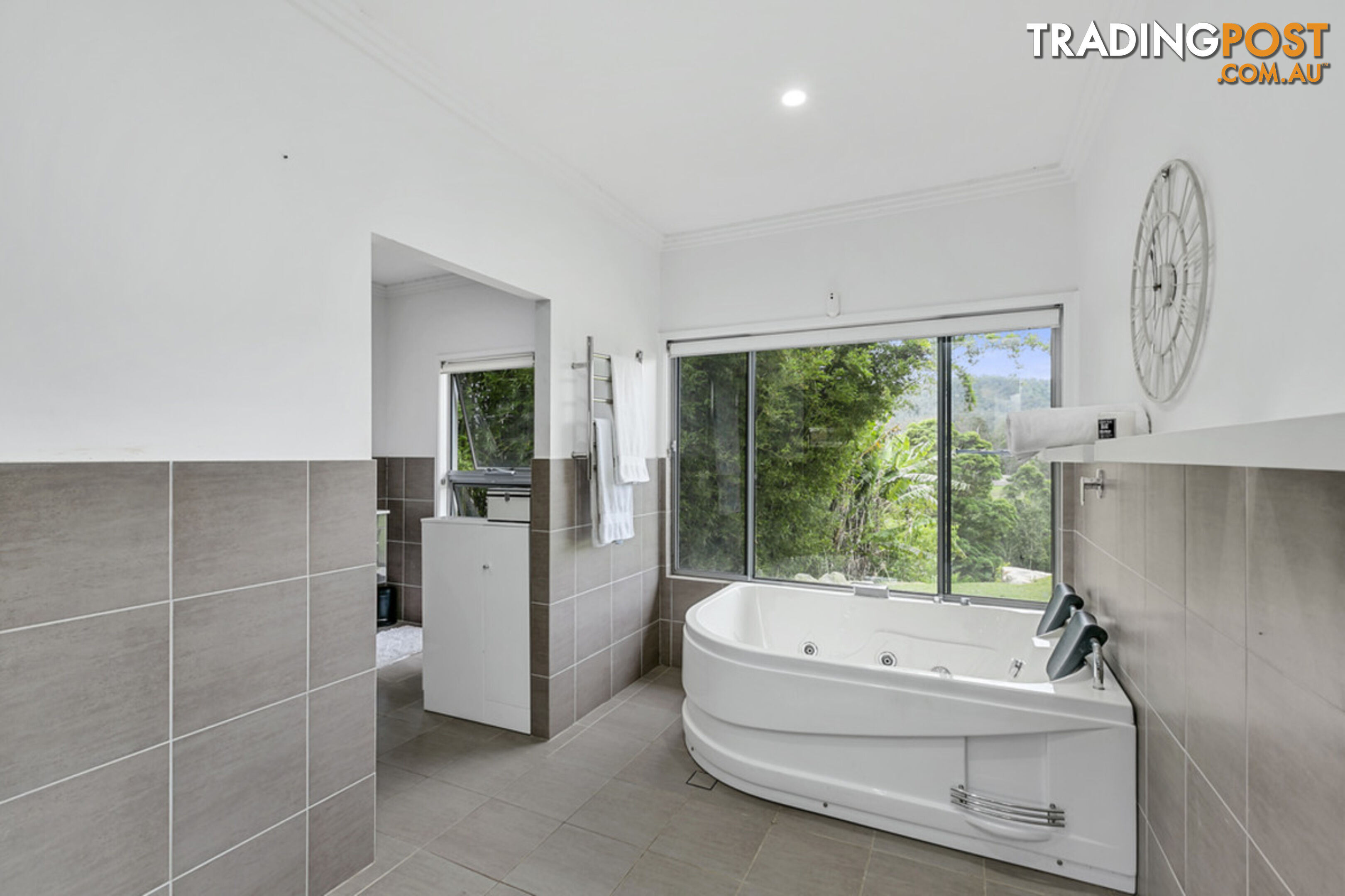 14 Bush Knoll Place MOUNT NATHAN QLD 4211