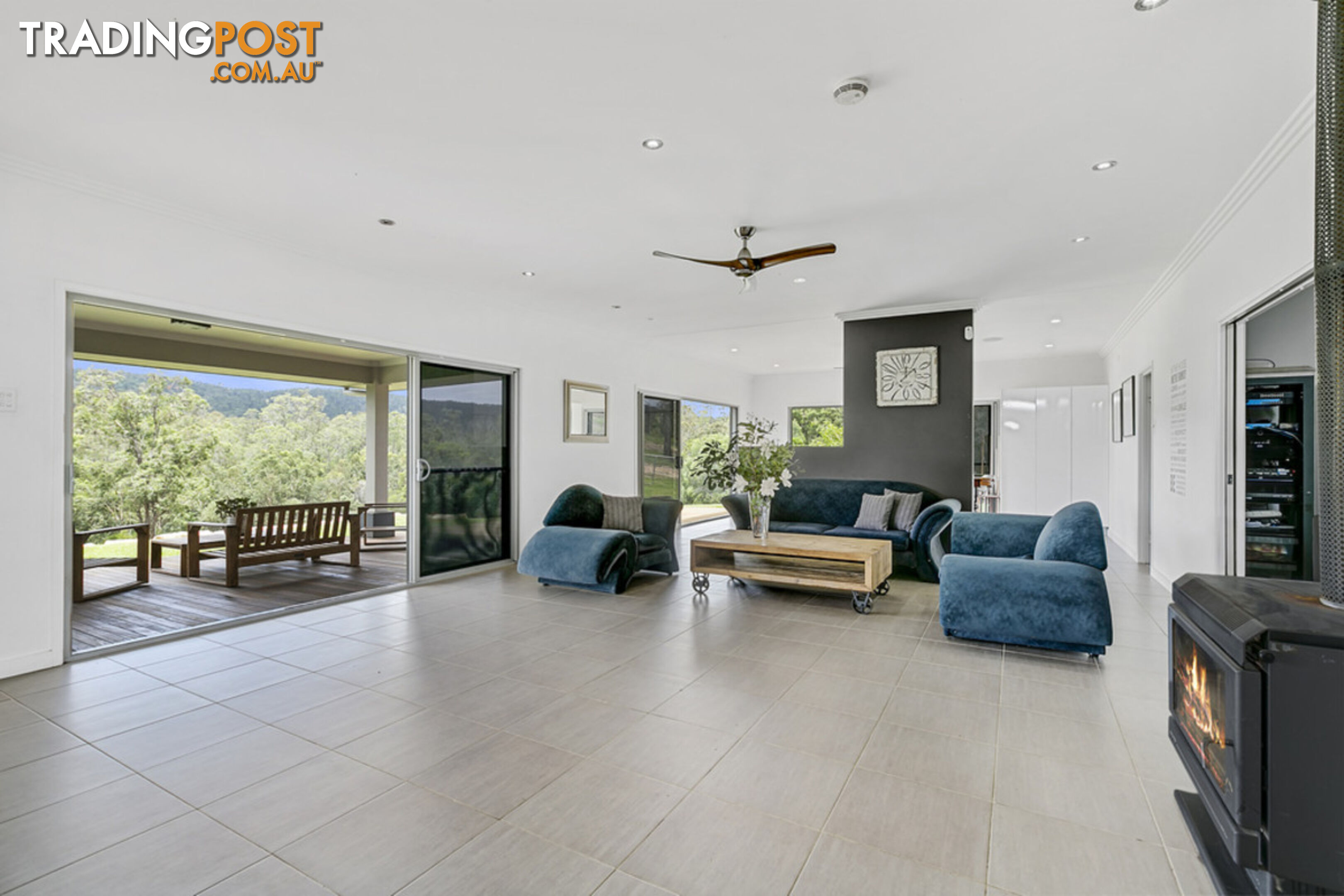 14 Bush Knoll Place MOUNT NATHAN QLD 4211