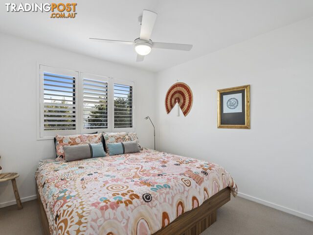 14 Sorrento Street HOPE ISLAND QLD 4212