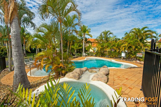 120/152 Palm Meadows Drive CARRARA QLD 4211