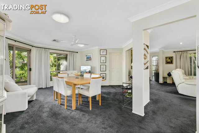 20 Royal Court ASHMORE QLD 4214