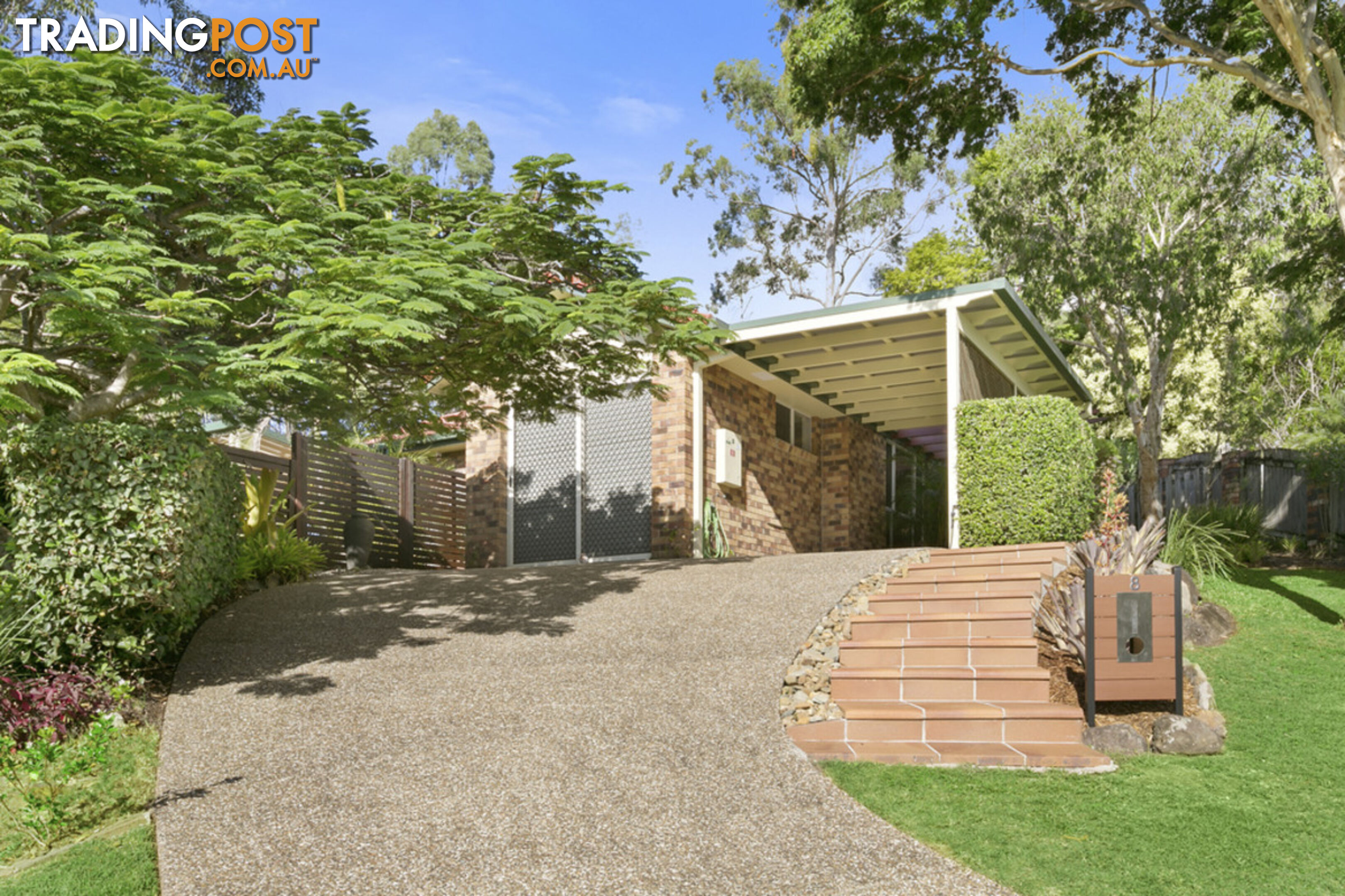 8 Forfar Court HIGHLAND PARK QLD 4211