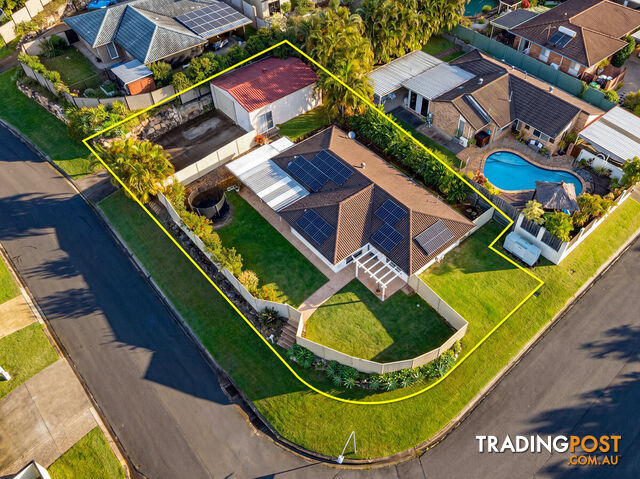 1 Amethyst Court CARRARA QLD 4211
