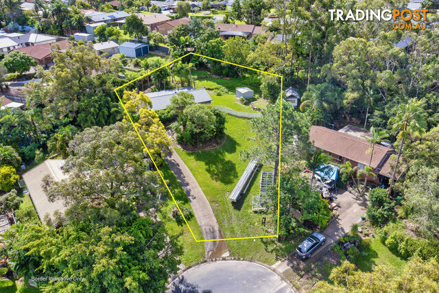 10 Bernadette Place HIGHLAND PARK QLD 4211