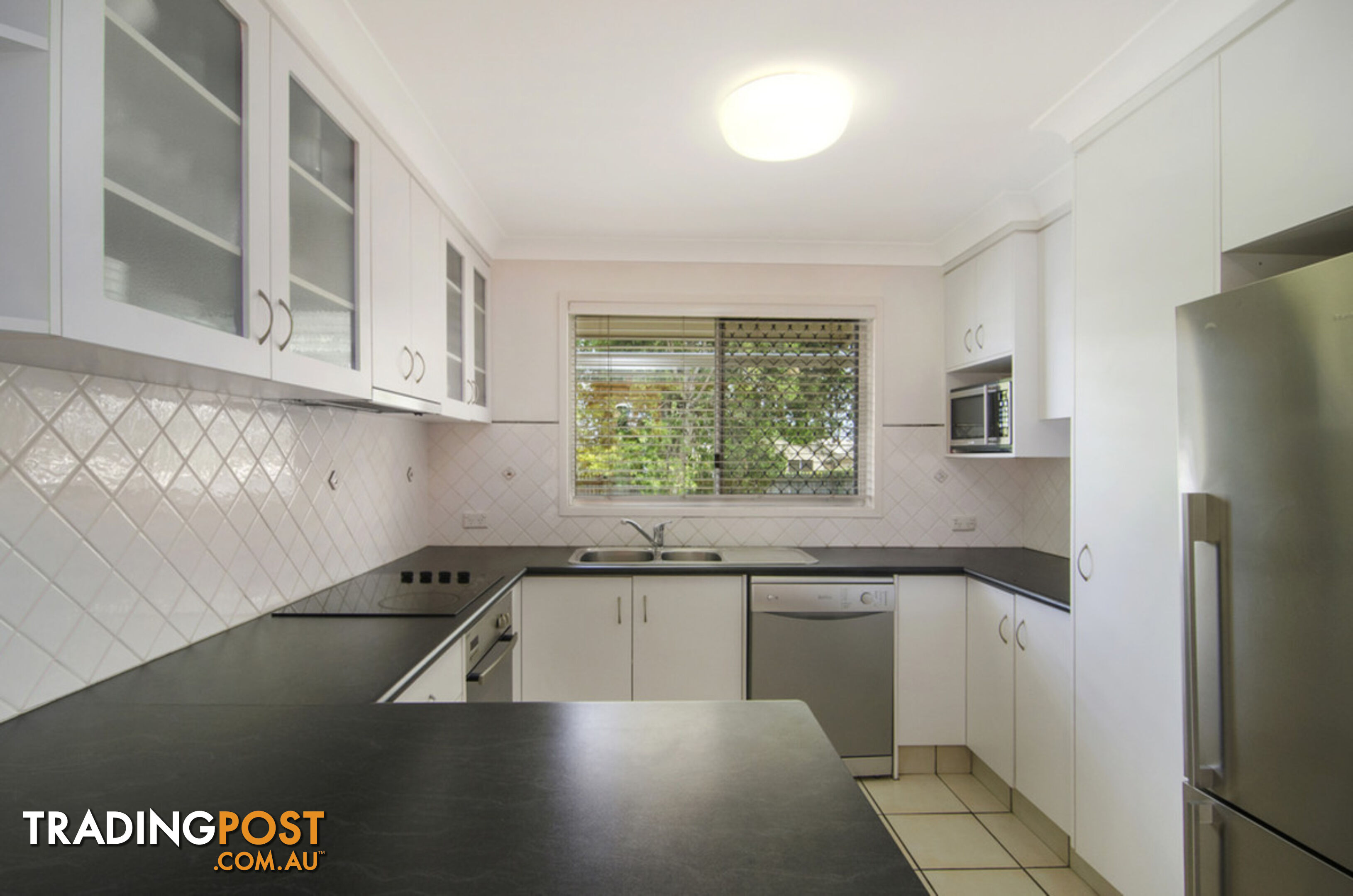 11 Flinders Avenue MOLENDINAR QLD 4214