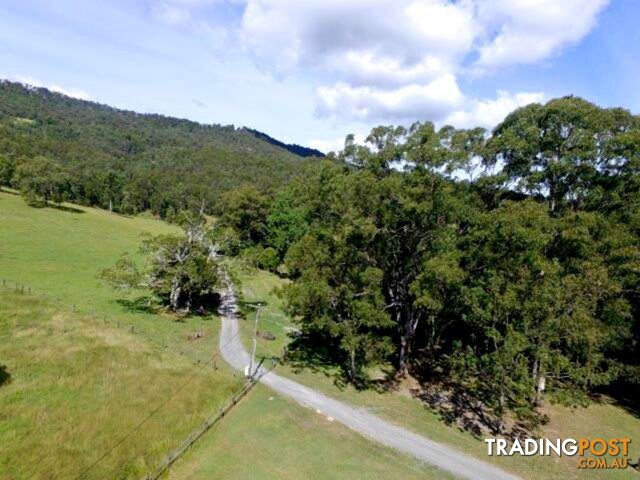 211 Lamington National Park Road CANUNGRA QLD 4275